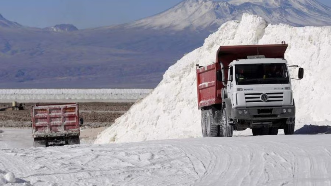 Eyzaguirre valoró acuerdo Codelco-SQM y participación mayoritaria del Estado