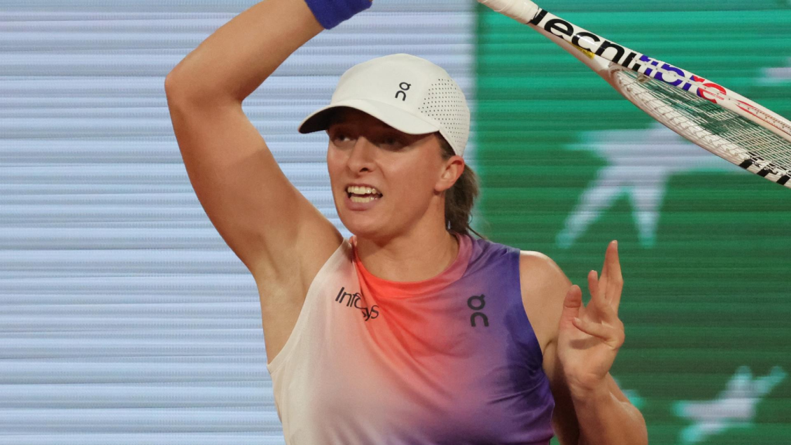Iga Swiatek despachó a Bouzkova para dar un nuevo paso en Roland Garros