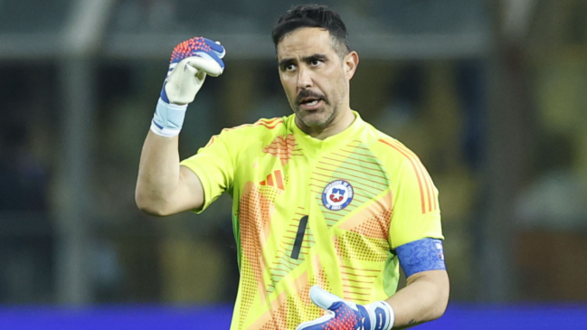 Claudio Bravo: La Copa América es un episodio distinto, es súper importante