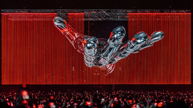 Techno, house y hologramas: Eric Prydz se presentará en Chile