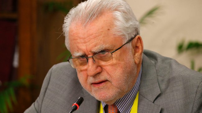 Pacheco respondió a Tianqi y defendió el acuerdo Codelco-SQM