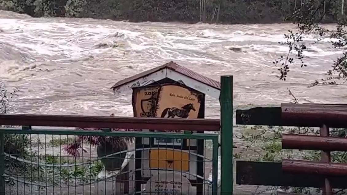 Senapred emitió alertas por crecida de ríos en Maule y Biobío
