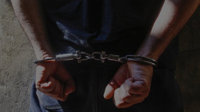 Hombre encerró a su pareja e hijos en su casa y le prendió fuego: Irá a prisión de por vida