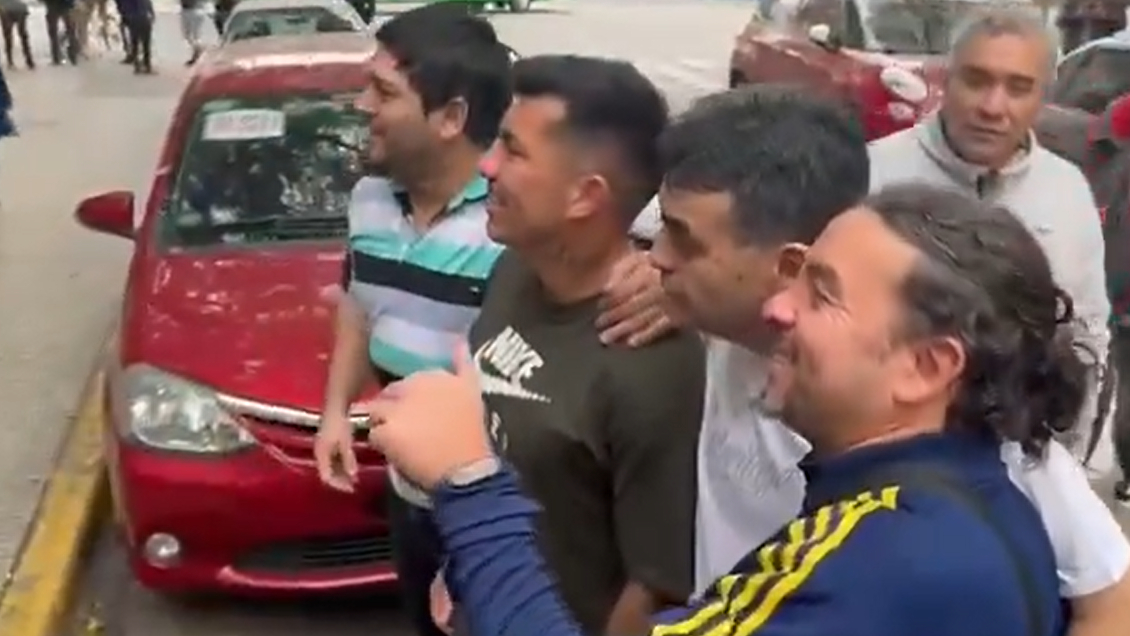 Gary Medel recibió cariño de hinchas de Boca tras exámenes médicos