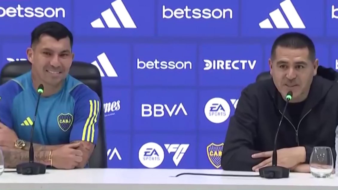 Riquelme: En Boca estamos contentos de tener a Medel nuevamente en casa