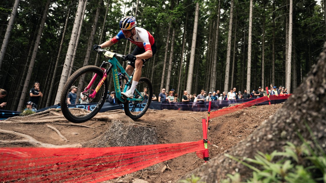 Martín Vidaurre se prepara para la cuarta estación de la Copa del Mundo en Italia