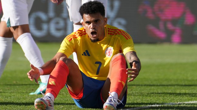 [VIDEO] Luis Díaz recibió patada criminal en amistoso de Colombia y Bolivia