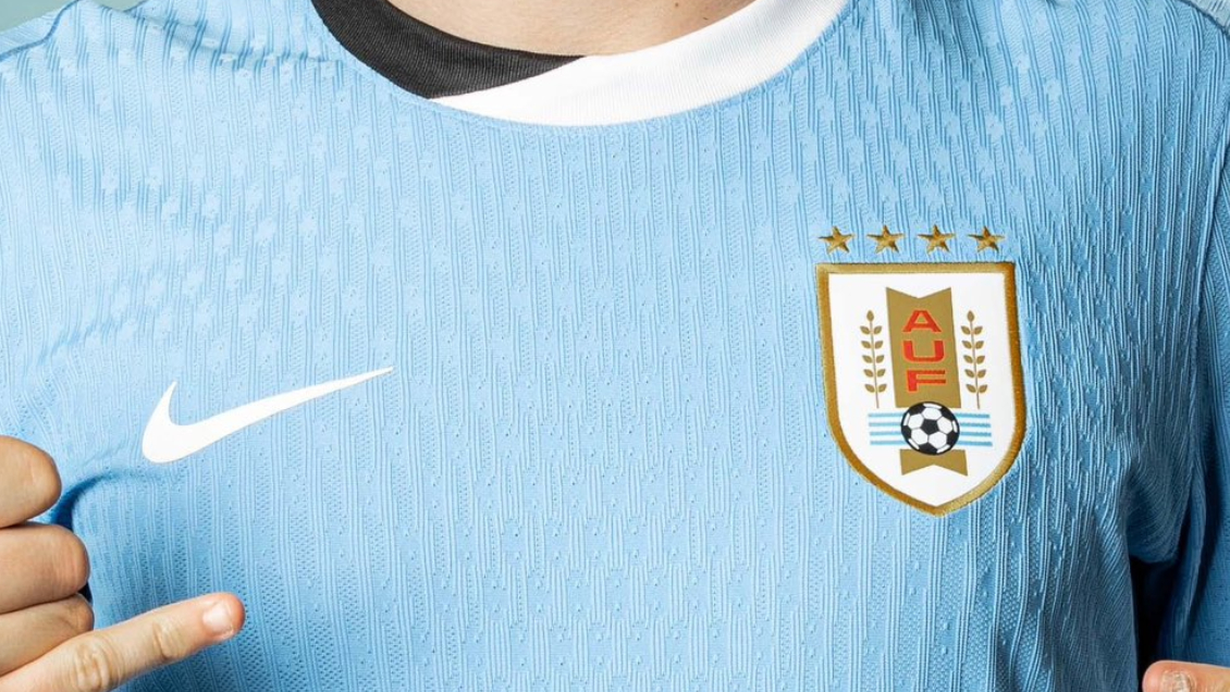 Uruguay presentó nueva indumentaria para la Copa América