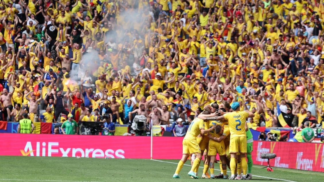 [Video] El golazo de Nicolae Stanciu para adelantar a Rumania ante Ucrania