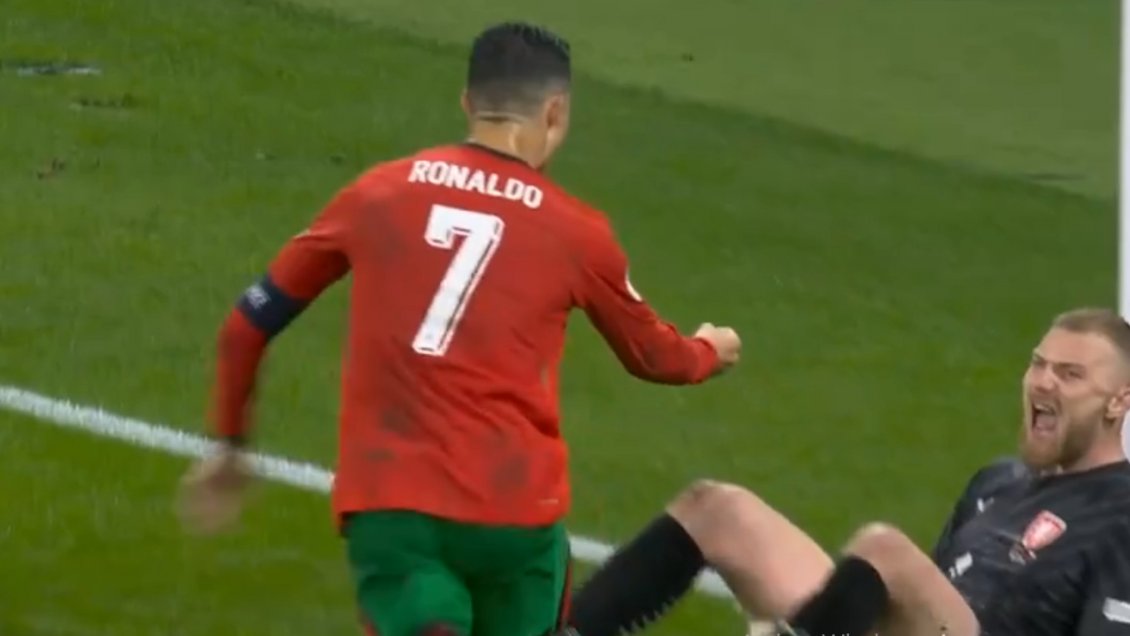 [VIDEO] Cristiano le gritó en la cara al arquero de República Checa el agónico gol de Portugal