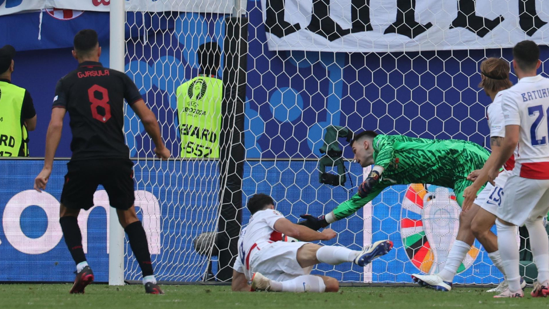 [VIDEO] Albania rescató el empate ante Croacia con gol en los descuentos