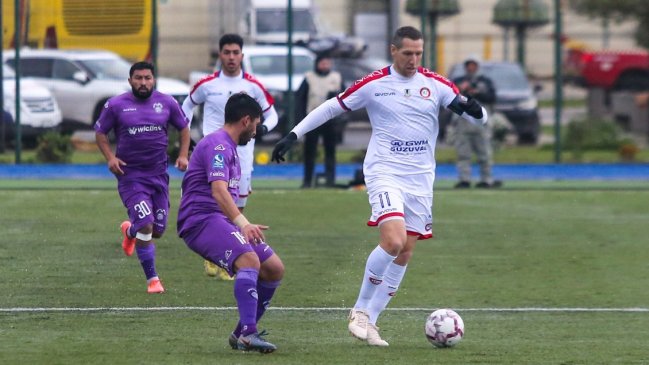 [VIDEO] Hinchas de Unión La Calera encararon al plantel tras eliminación en Copa Chile