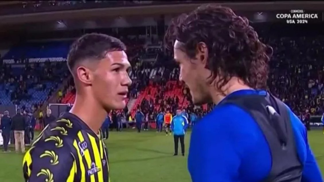 [VIDEO] El gran gesto de Cavani con un joven debutante de Almirante Brown