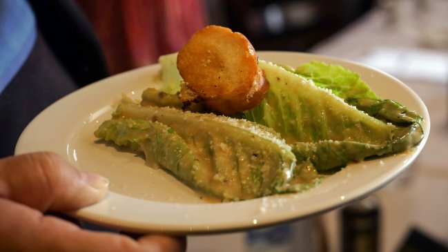 Ensalada César cumplió 100 años de su creación en la frontera norte de México