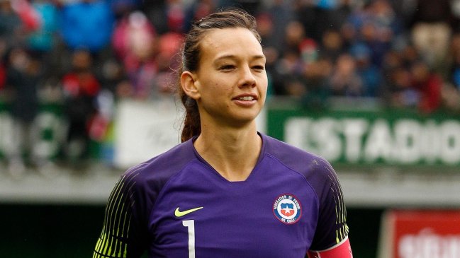 Tiane Endler y su salida de La Roja: 