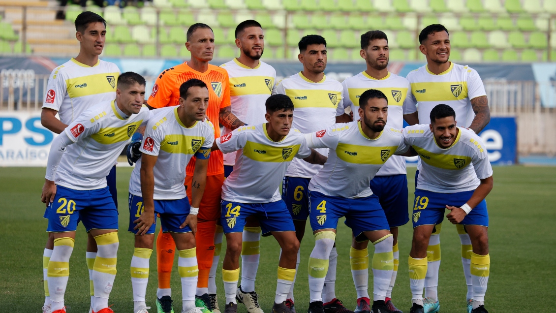 Barnechea sorprendió a Palestino en Copa Chile y tomó la ventaja