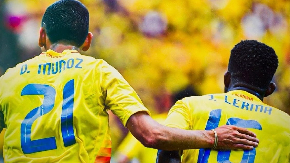[VIDEOS] Colombia se adelantó a Paraguay con sendos cabezazos de Muñoz y Lerma