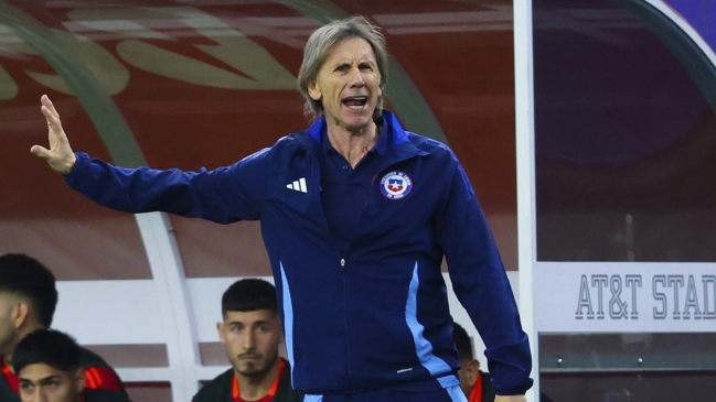 La picante crítica de un histórico de Perú a Gareca: El buzo de Chile le queda feo