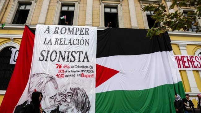 Directora del INDH solidarizó con Devés: Hay 