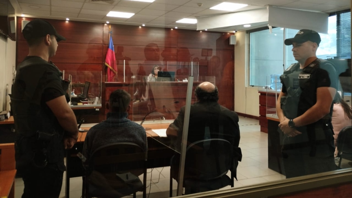 Delincuente que apuñaló a carabinero en un ojo pasará 10 años preso