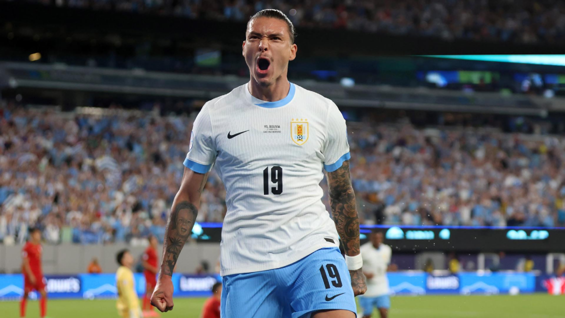 Uruguay aplastó a Bolivia y quedó a un paso de los cuartos en la Copa América