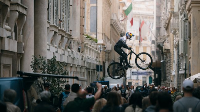 Serie Cerro Abajo sumó nueva parada en Italia