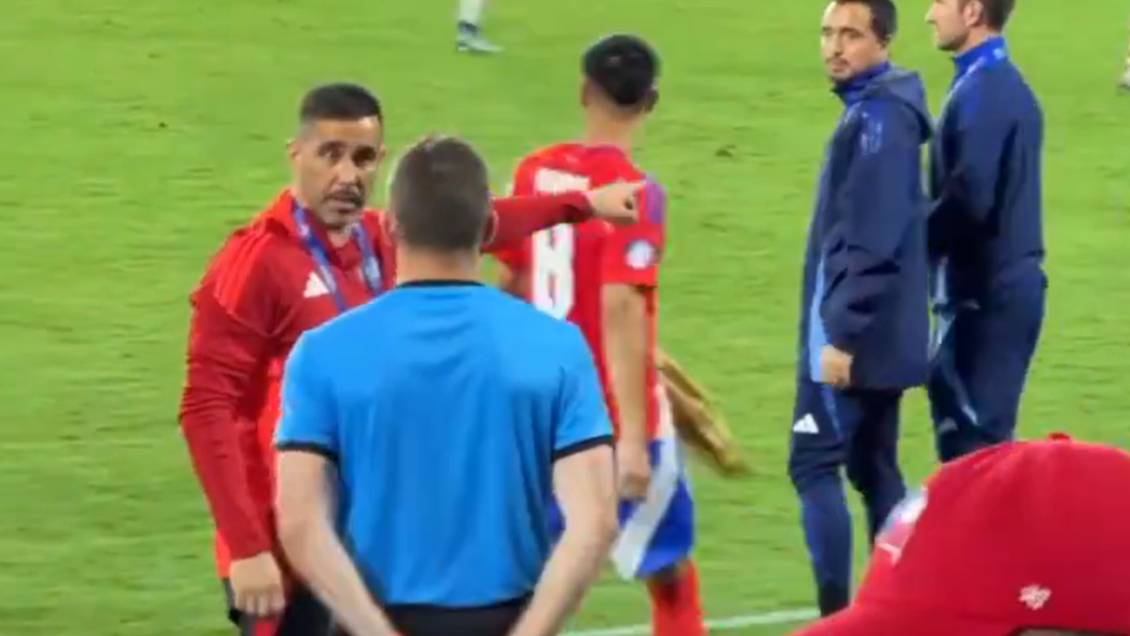 [VIDEO] El viral reclamo de Claudio Bravo por el arbitraje ante Canadá