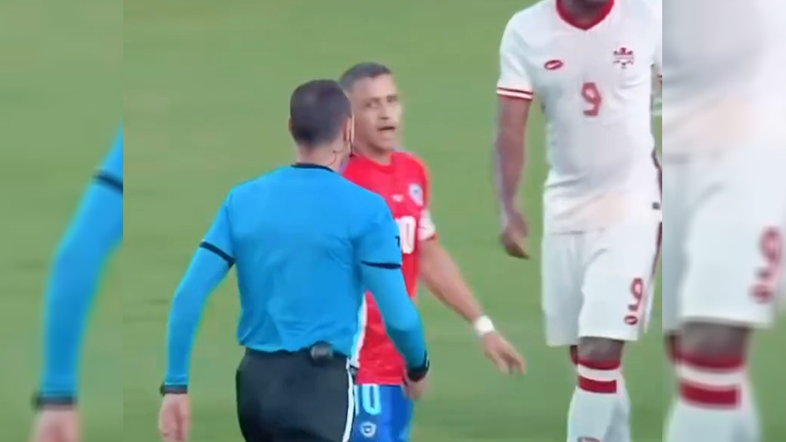 Alexis Sánchez se sumó a las críticas en redes contra Wilmar Roldán