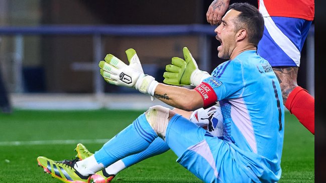Bravo: Increíble que con la tecnología en el fútbol te puedan cagar de esta manera