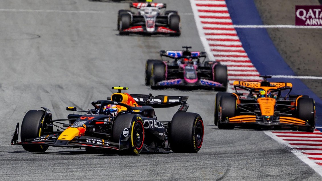 [VIDEO] El duro cruce que sacó a Verstappen y Norris de la lucha por el GP de Austria