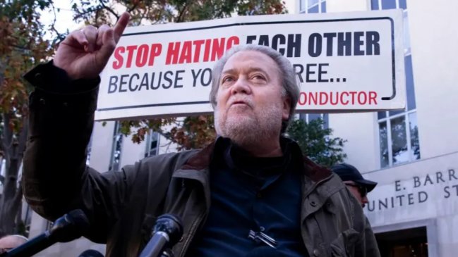 Steve Bannon, exestratega de Trump, se declaró 