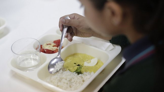 Contraloría detectó irregularidades en contratos de servicios de alimentación escolar de Junaeb