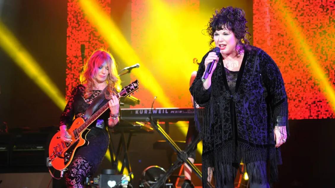 Cantante de la banda Heart fue diagnosticada con cáncer