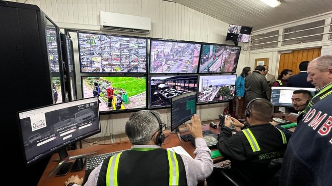 Municipio de Hualpén inauguró su primera central de televigilancia