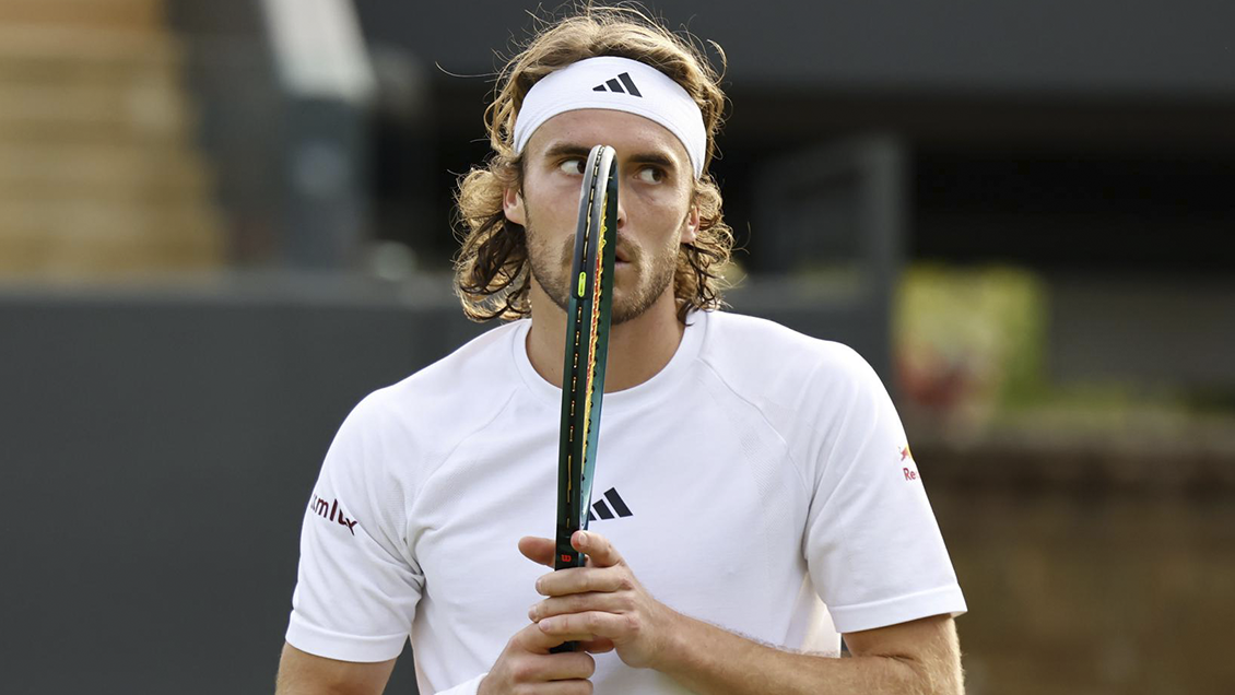 Tsitsipas se despidió tempranamente de Wimbledon tras caer ante Ruusuvuori