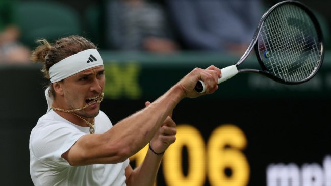 Alexander Zverev avanzó con paso firme a tercera ronda en Wimbledon