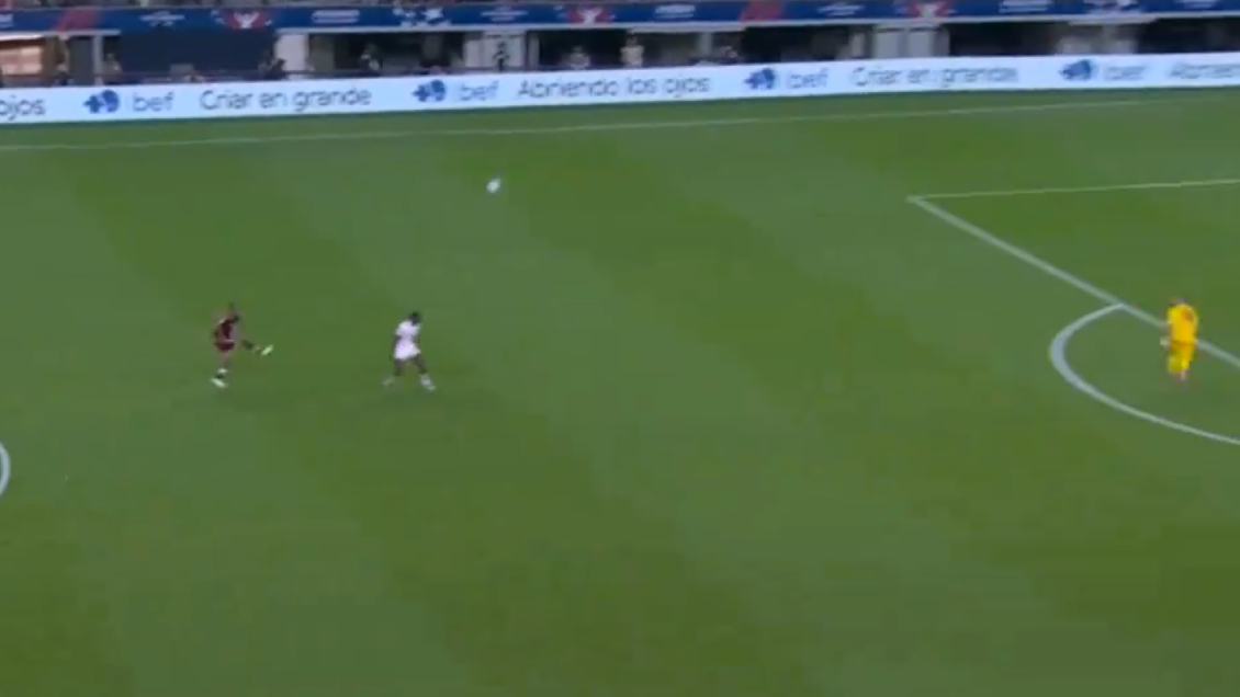 [VIDEO] Rondón puso el empate venezolano contra Canadá con espectacular golazo