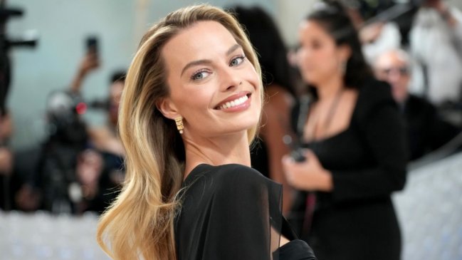 Fotos lo comprueban: Margot Robbie está embarazada de su primer hijo