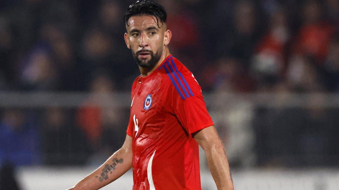 Blanco y Negro envió propuesta a Mauricio Isla para que firme en Colo Colo