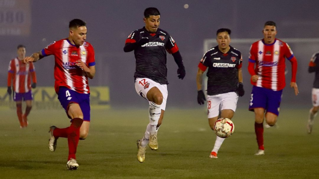 Deportes Linares remontó en casa ante Ñublense y tomó ventaja en la Copa Chile