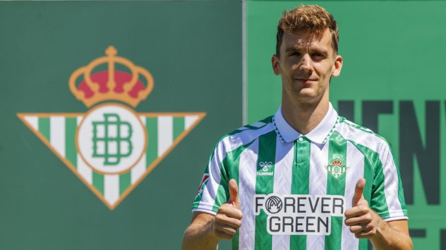 Betis de Manuel Pellegrini presentó a Diego Llorente como nuevo refuerzo