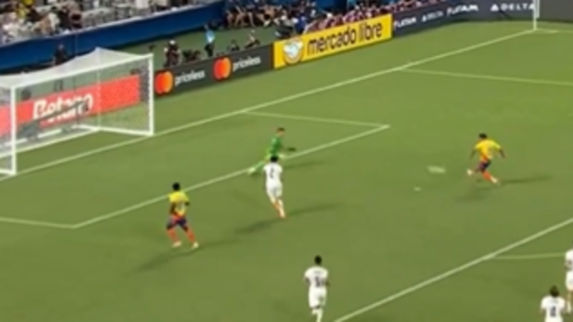 [VIDEO] Mateus Uribe falló dos increíbles goles para sellar triunfo de Colombia