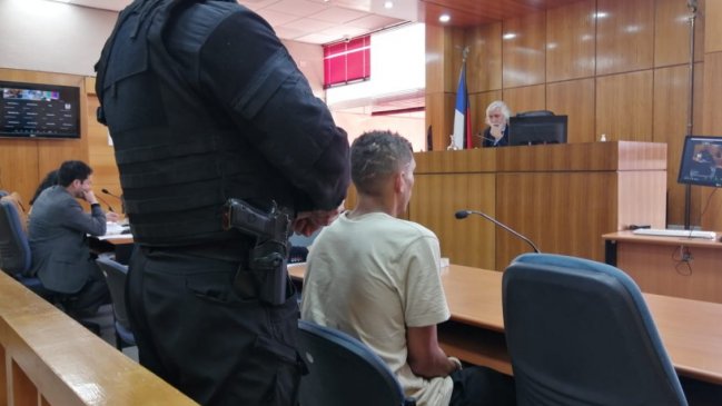 Imputado por crimen del médico que intentó quemar un Cesfam quedó en prisión preventiva