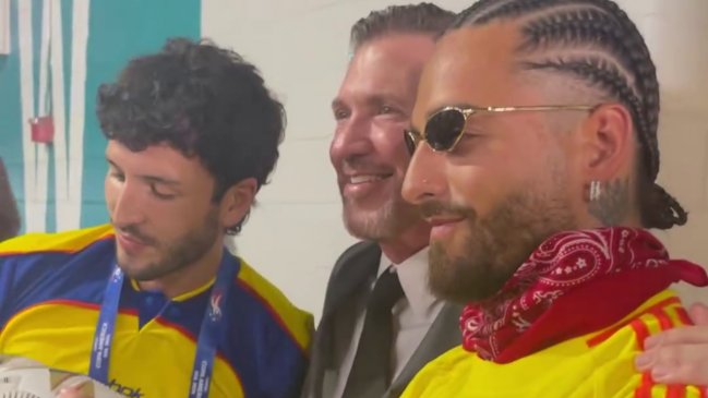 Alejandro Domínguez compartió con artistas mientras ocurrían incidentes antes de la final