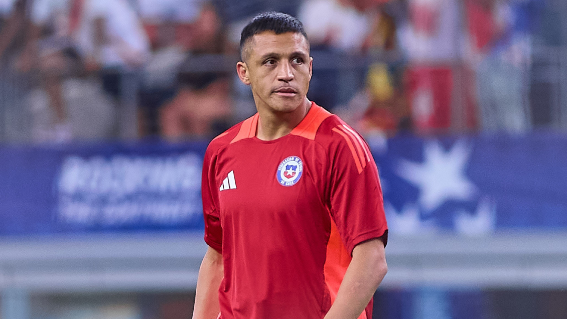 Otro club francés se metió en la lucha para sumar a Alexis Sánchez