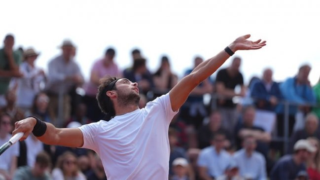 Thiago Tirante dio el golpe y eliminó a Andrey Rublev en Bastad