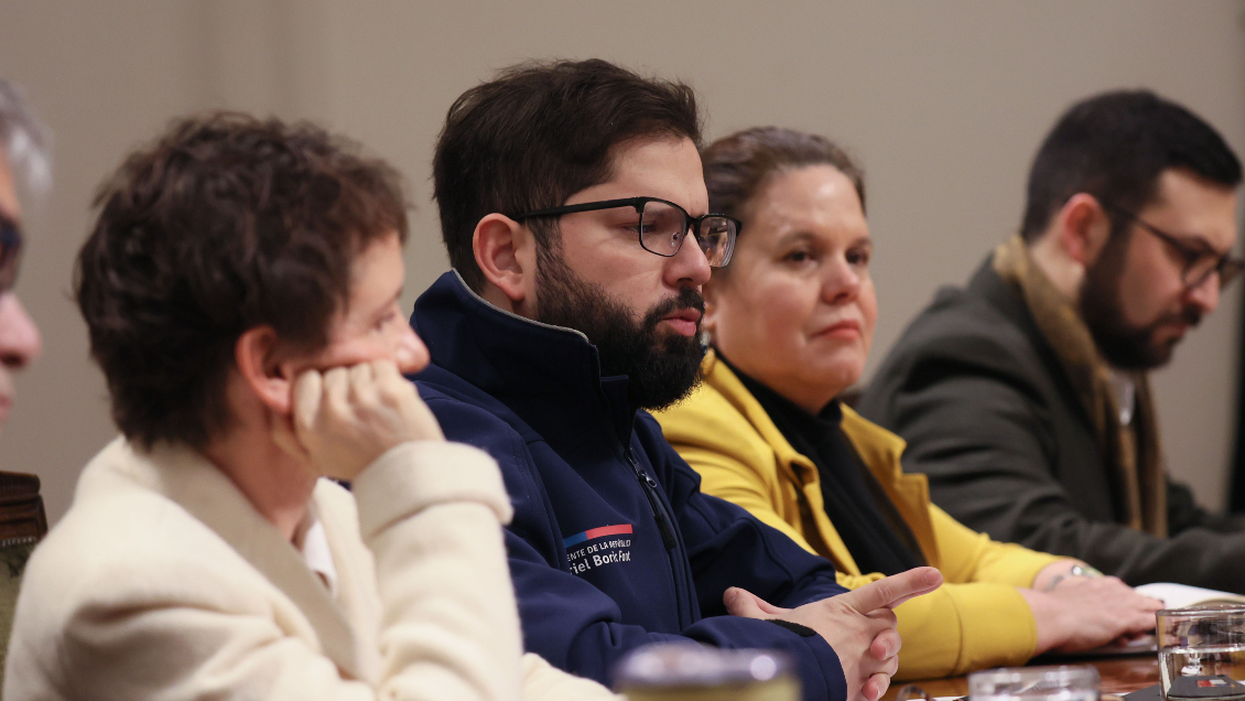 Ante impacto por homicidios, Boric busca 