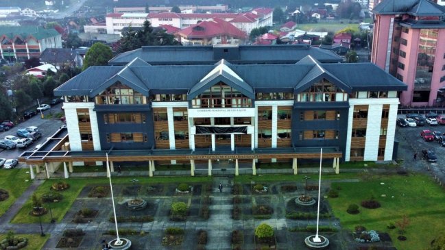 Contraloría ordenó destitución de tres funcionarios del GORE Los Lagos