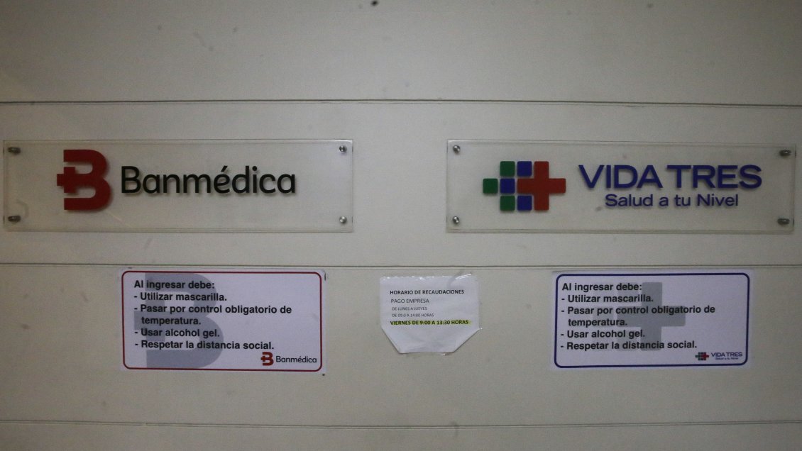Controladora de Banmédica y Vida Tres planea vender sus operaciones en Chile