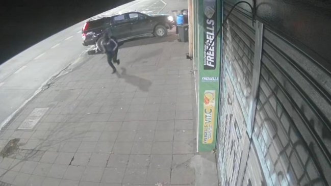 Comerciante fue baleado en la cabeza al momento de abrir su local